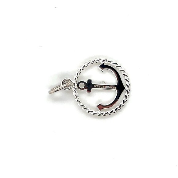 NEW, NEVER WORN!! Stunning Tiffany & Co. Anchor Necklace - Picture 3 of 3